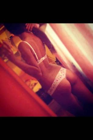 Isabelle (28), Texas adult dating profile image