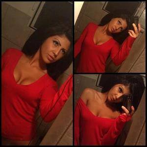 Meet Debbie (29) from Florida | No-Strings Adult Dating