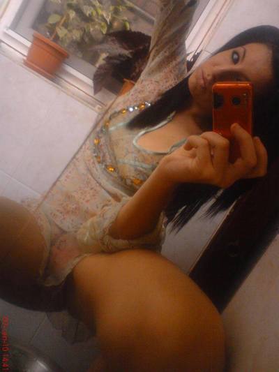 Meet Brooklyn (28) | Texas Adult Dating Profile