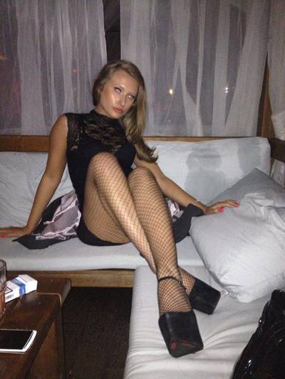 Meet Britni (26) from Minnesota | Explicit Casual Dating