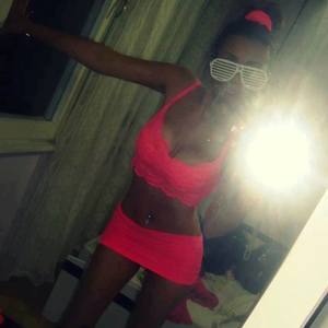 Meet Katharine (26) from Utah | Explicit Casual Dating