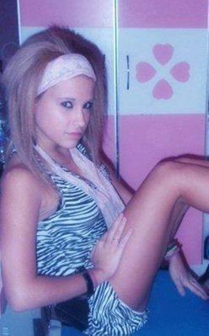 Marina, 19, Texas | No-Nonsense Hookup Profile