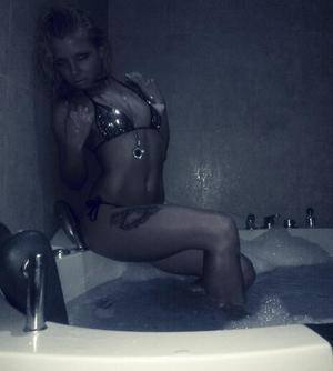 Connect with Abigale (26) | Wisconsin Adult Fun