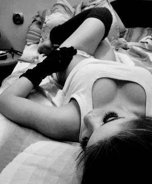 Meet Julia (18) from Florida | Explicit Casual Dating