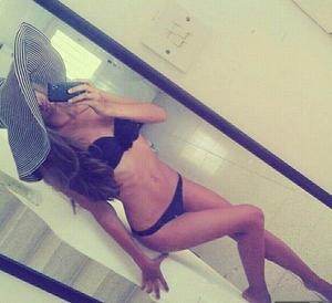 Adult dating profile photo of Bristol (22) in Irvine, CA