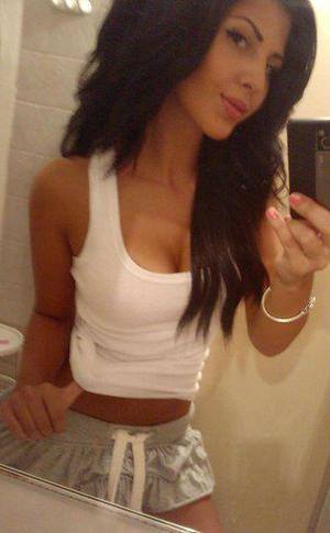 Amani (21) in Pennsylvania | Direct Adult Encounters