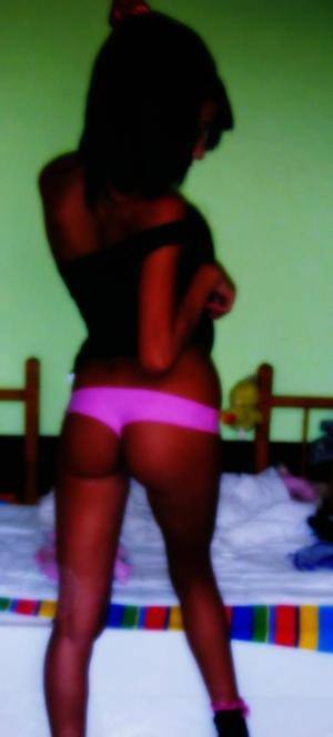 Local profile photo of Carolina, 26, in Inglewood, CA