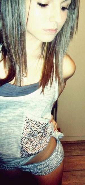 Photo of Victoria, 18, adult dating profile from Irvine, CA