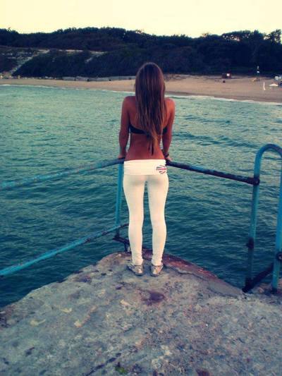 Meet Darby (26) from Pennsylvania | Explicit Casual Dating