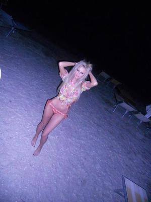 Meet Fiona (22) from Maryland | Explicit Casual Dating