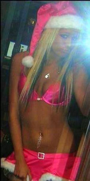 Brittany (19) in New York | Direct Adult Encounters