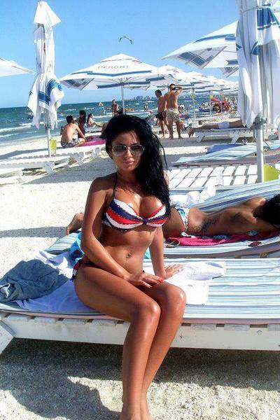 Escorts like Aspen are down to fuck you now!