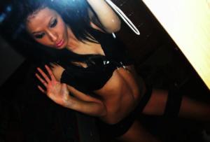 Meet local singles like Mahalia from Rockland, Idaho who want to fuck tonight