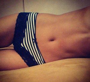 Tobi from Warren, Rhode Island is looking for adult webcam chat