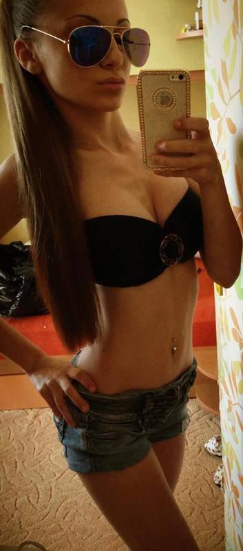 Julia from Massachusetts is looking for adult webcam chat