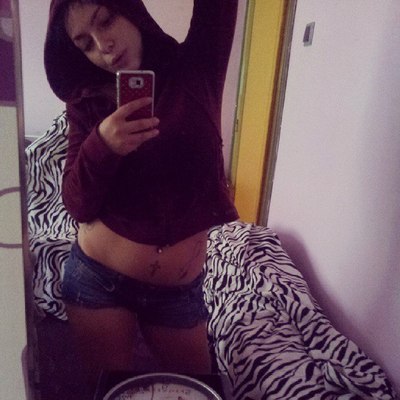 Meet local singles like Sidney from Iowa who want to fuck tonight