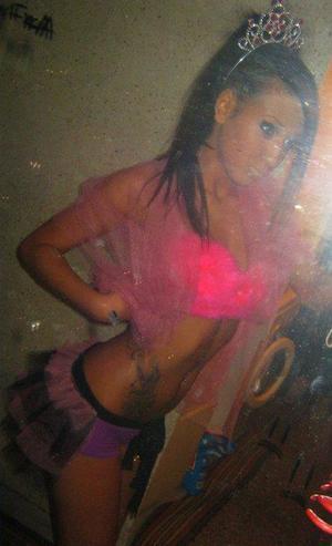 Meet local singles like Lakeisha from North Carolina who want to fuck tonight