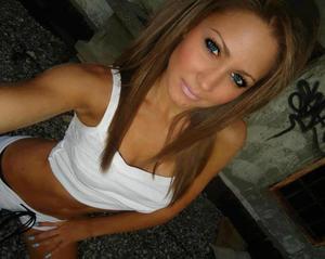 Finding a fuck buddy like Julia from West Virginia has never been easier