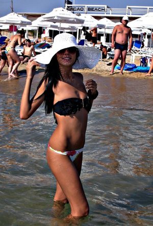 Meet local singles like Kaelyn from Wisconsin who want to fuck tonight