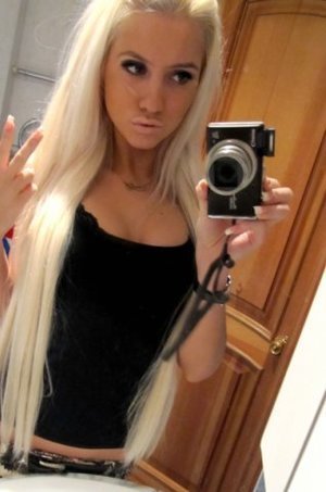 Meet local singles like Aspen from Louisiana who want to fuck tonight