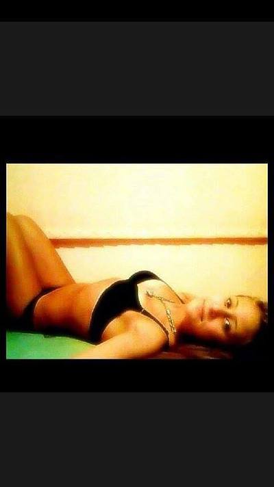 Tashina from Frederick, Oklahoma is looking for adult webcam chat