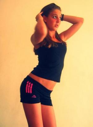 Meet local singles like Serena from Michigan who want to fuck tonight