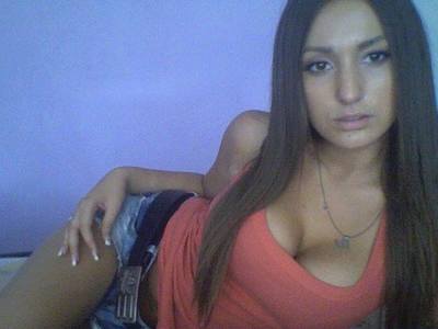 Looking for local cheaters? Take Kayli from Iowa home with you