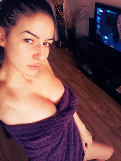 Joy is a cheater looking for a guy like you!