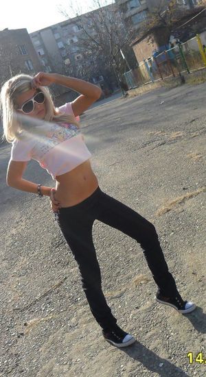 Looking for local cheaters? Take Amelie from Quebec home with you