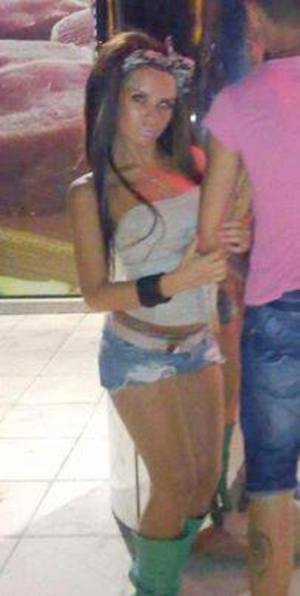 Looking for girls down to fuck? Leticia from Alabama is your girl