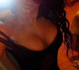 Meet local singles like Shirley from British Colombia who want to fuck tonight