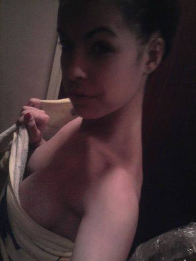 Krystal from Utah is interested in nsa sex with a nice, young man