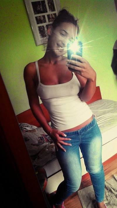 Looking for girls down to fuck? Angelina from Ohio is your girl