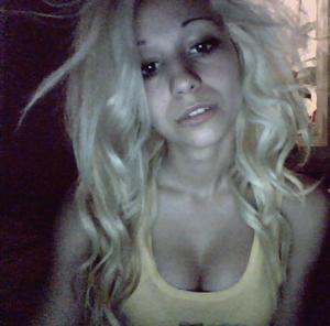 Looking for girls down to fuck? Ericka from Oregon is your girl