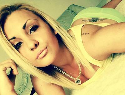 Deborah from Massachusetts is interested in nsa sex with a nice, young man