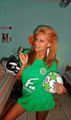 Shelly is a cheater looking for a guy like you!