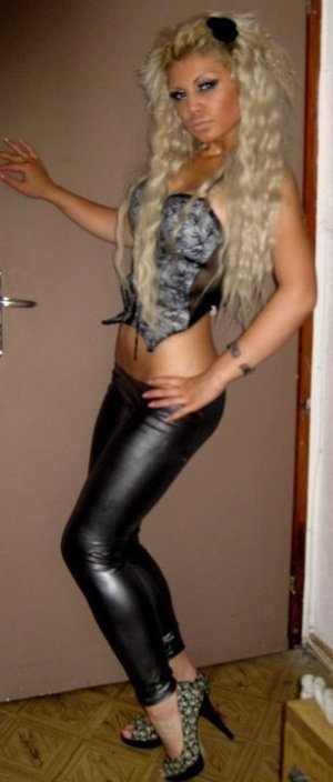 Tabitha is a cheater looking for a guy like you!