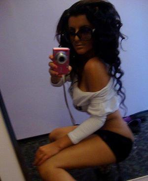 Escorts like Dominique are down to fuck you now!