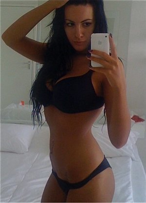 Meet local singles like Brooke from Ohio who want to fuck tonight