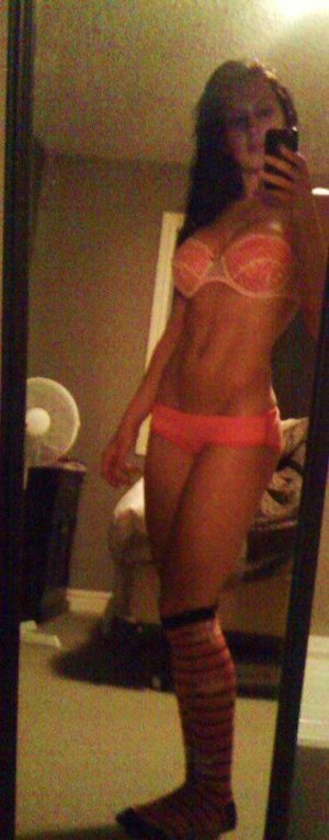 Looking for local cheaters? Take Lyla from Wisconsin home with you