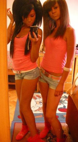 Yajaira from Florida is looking for adult webcam chat