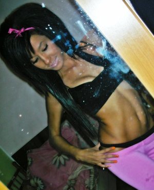 Escorts like Isla are down to fuck you now!