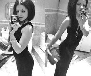 Meet local singles like Melanie from Connecticut who want to fuck tonight